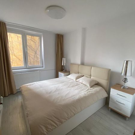 Apartament Universitate Apartment บูคาเรสต์ ภายนอก รูปภาพ